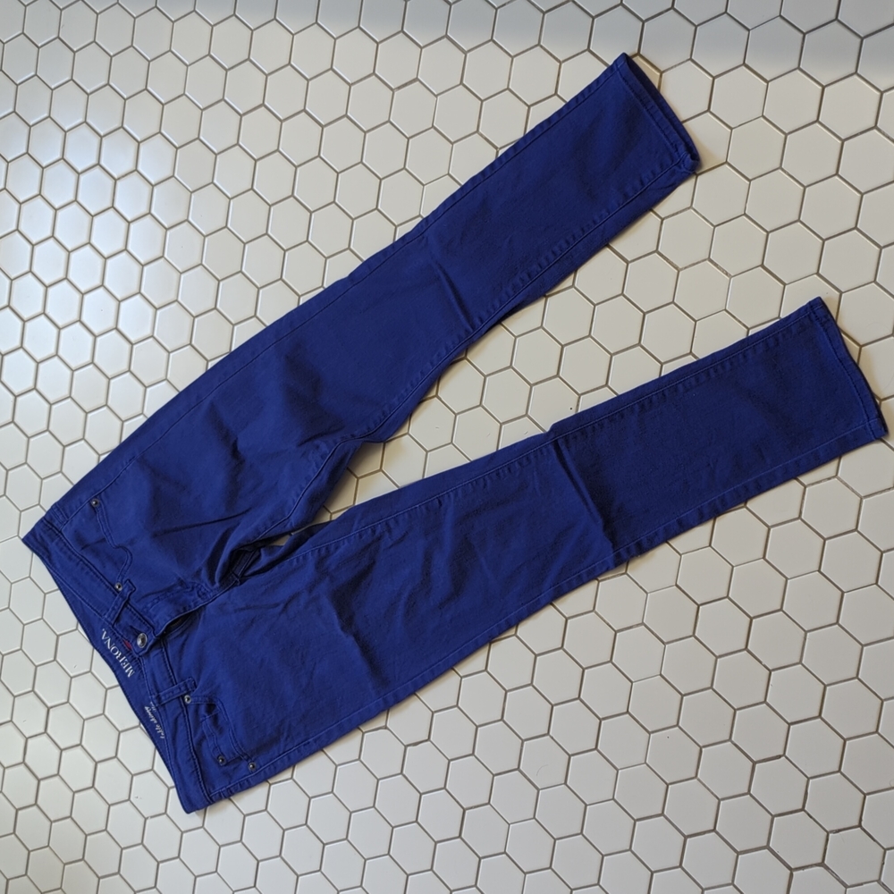 EUC Women's Merona blue skinny jeans, size 2